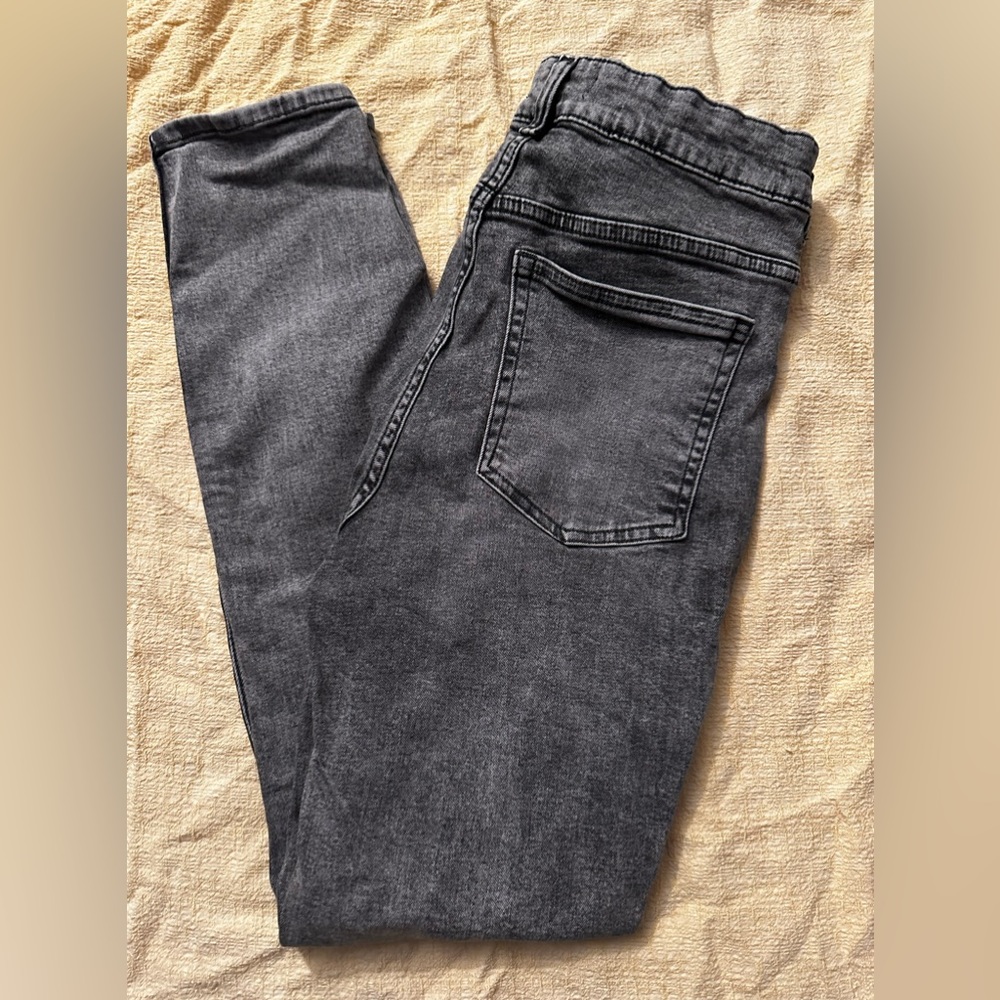 Gray jean pants